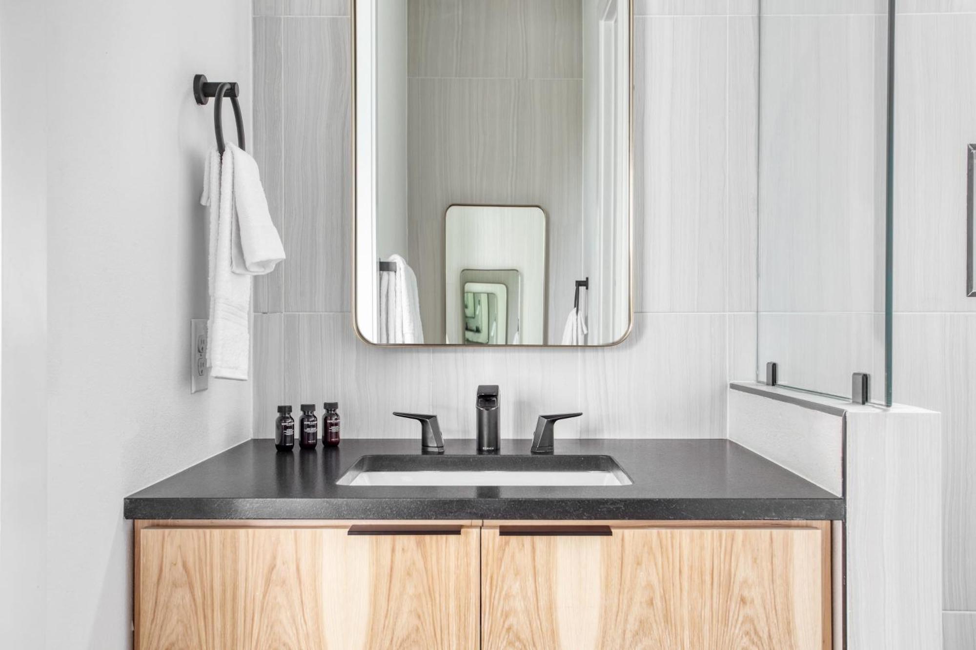 Melody By Avantstay Peloton Included Sleek Home Austin Esterno foto