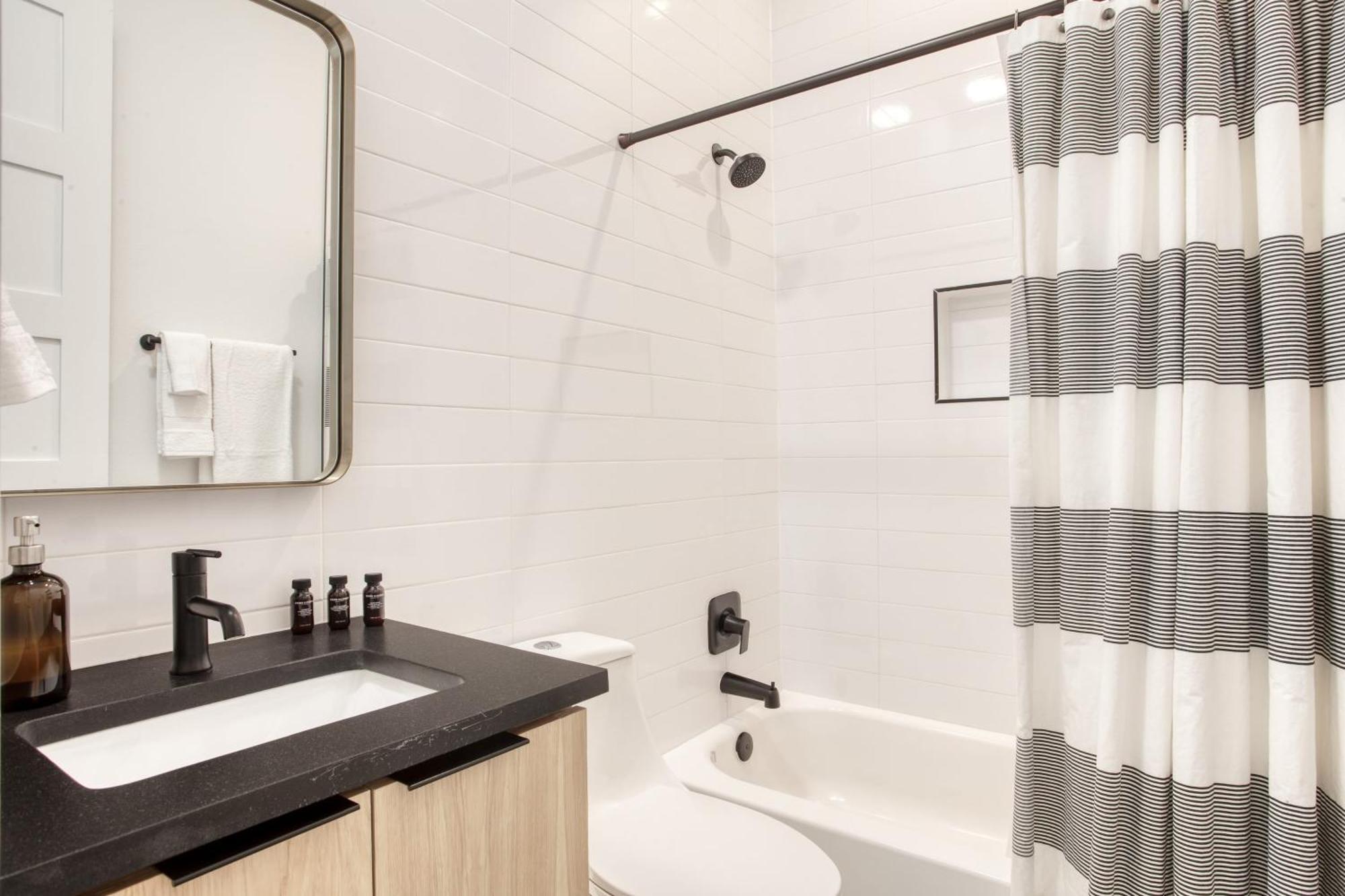 Melody By Avantstay Peloton Included Sleek Home Austin Esterno foto